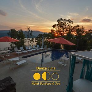 Danzaluna Hotel Boutique